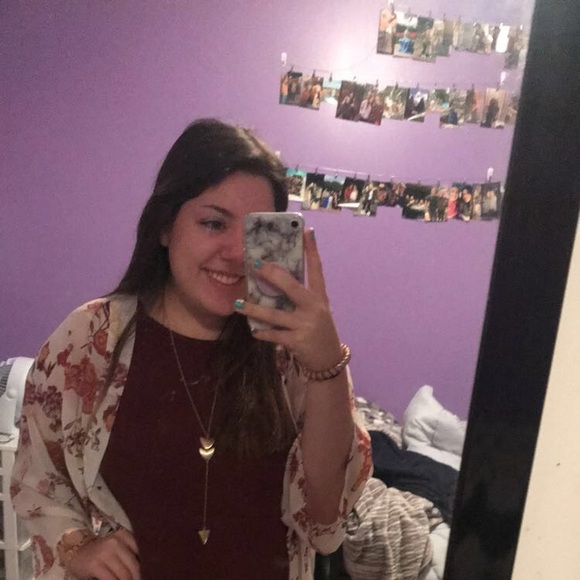 Meet your Posher, Erika - Picture 1 of 1